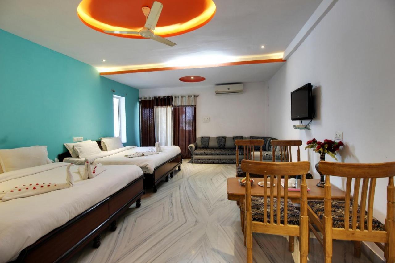 Times Raj Mahal Hotel Nāthdwāra 외부 사진